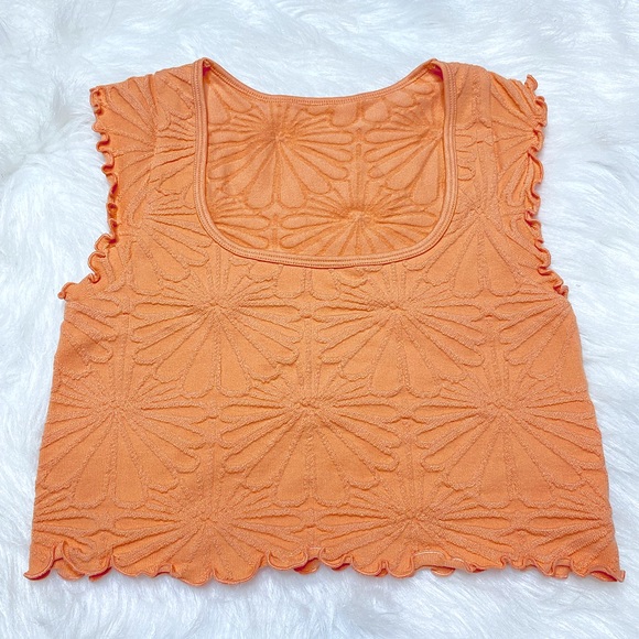 Orange Flower Print Crop Top - Picture 2 of 4